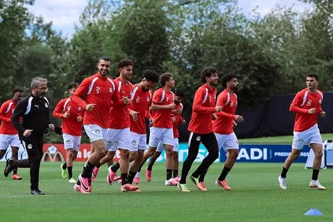 قناع عبد المجيد وهدية للعميد.. كواليس مران منتخب مصر قبل مواجهة أستراليا (صور)